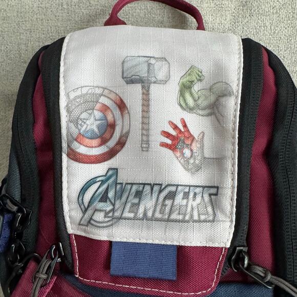 Disney Marvel Avengers 60th Anniversary Sling Bag Backpack - Picture 5 of 11